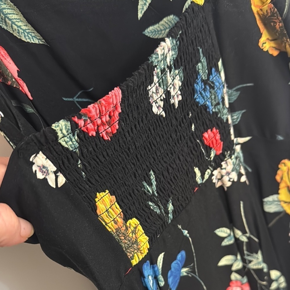 Old Navy Floral Black Summer Dress. Size XS - Picture 7 of 8